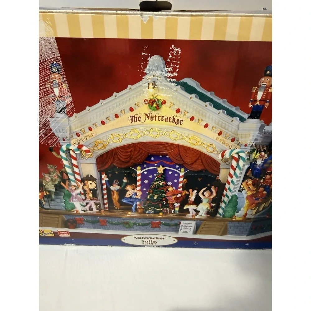 Lemax Nutcracker Suite Music Lighted Animated Christmas Village‎ READ!!